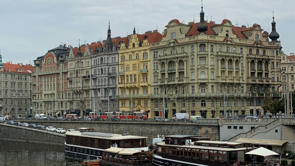 Ahoj Prag!